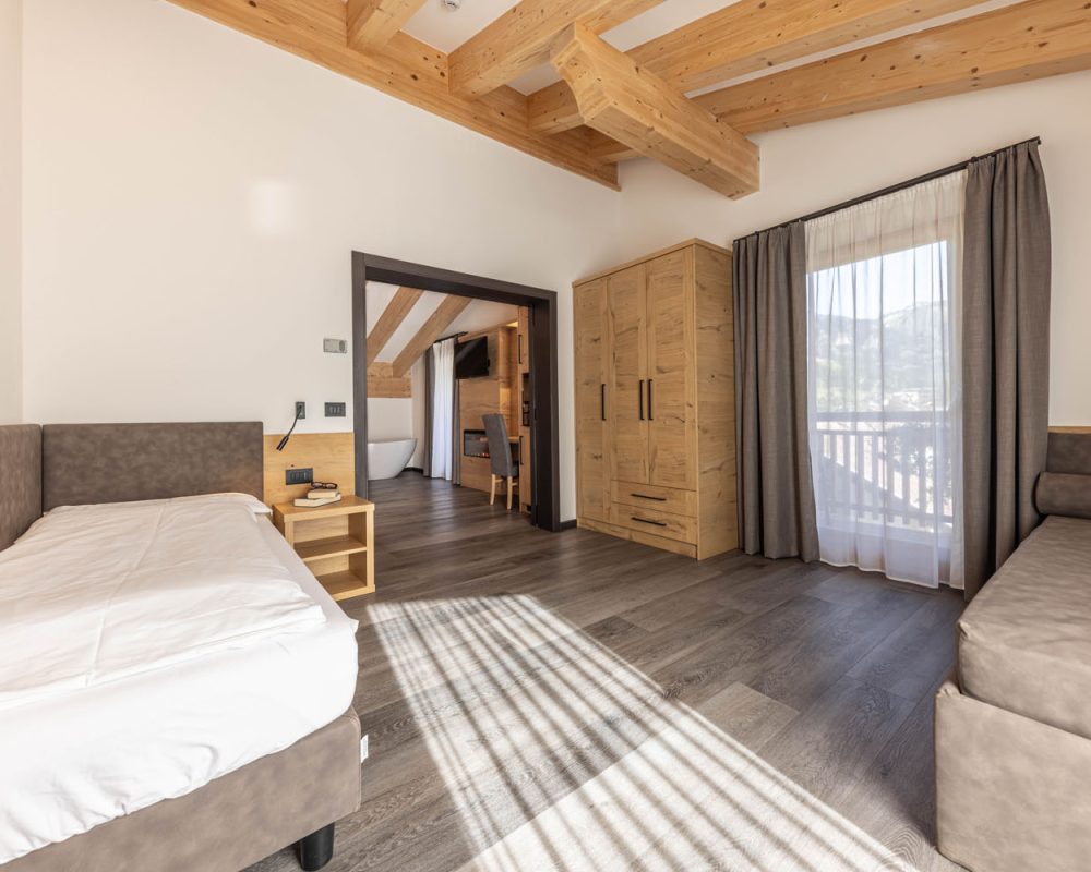 CAMERE HOTEL LA PERLA - DOLOMITES WEB18