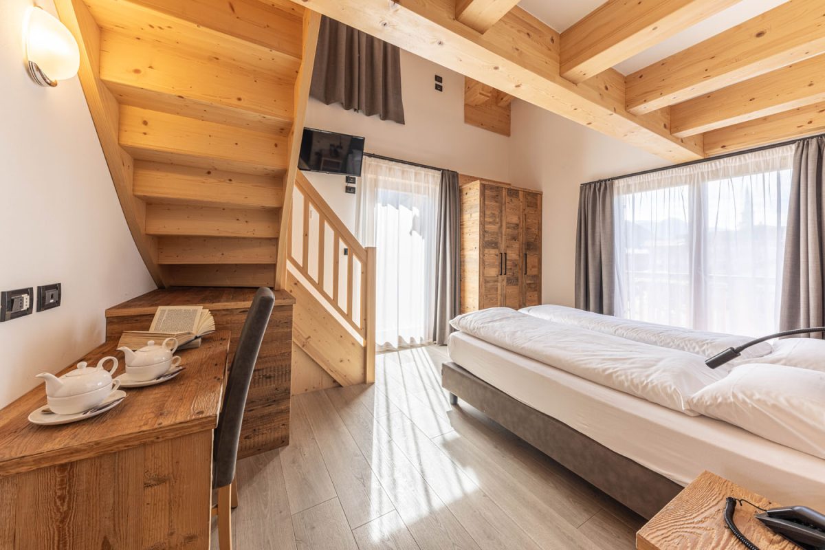 CAMERE HOTEL LA PERLA - DOLOMITES WEB28