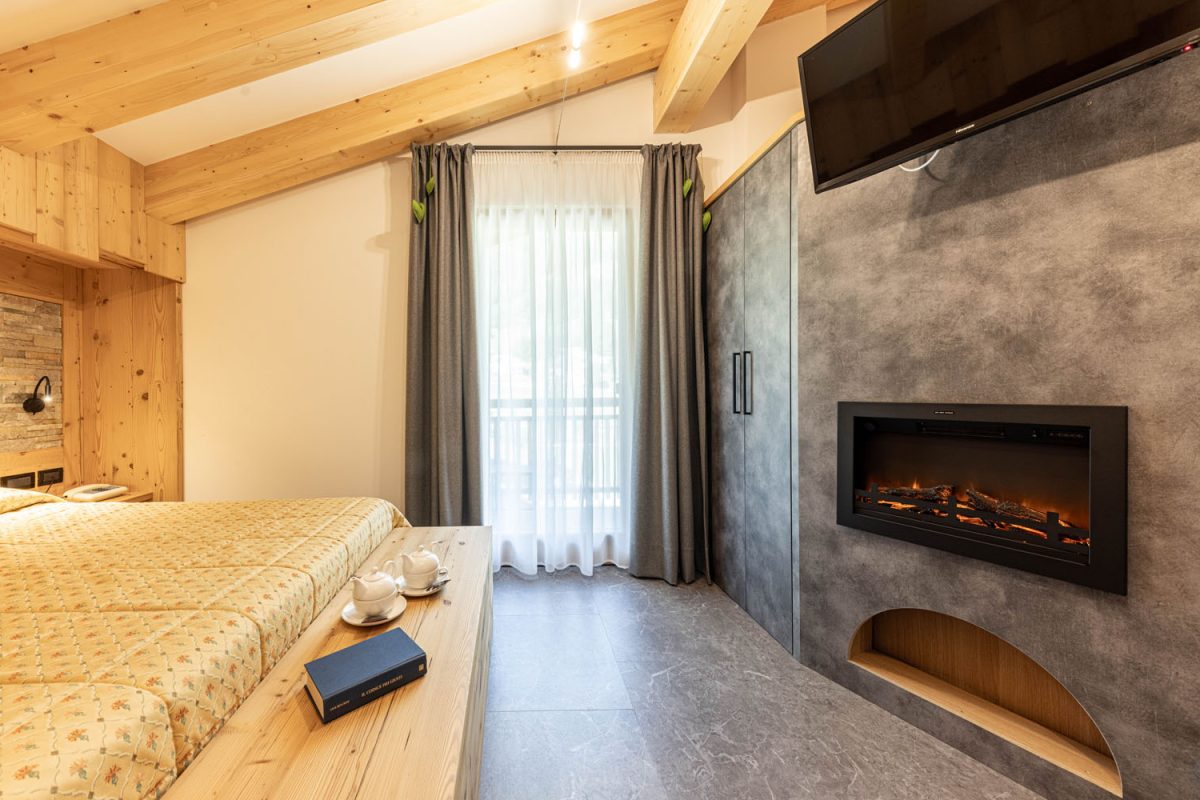 CAMERE HOTEL LA PERLA - DOLOMITES WEB56