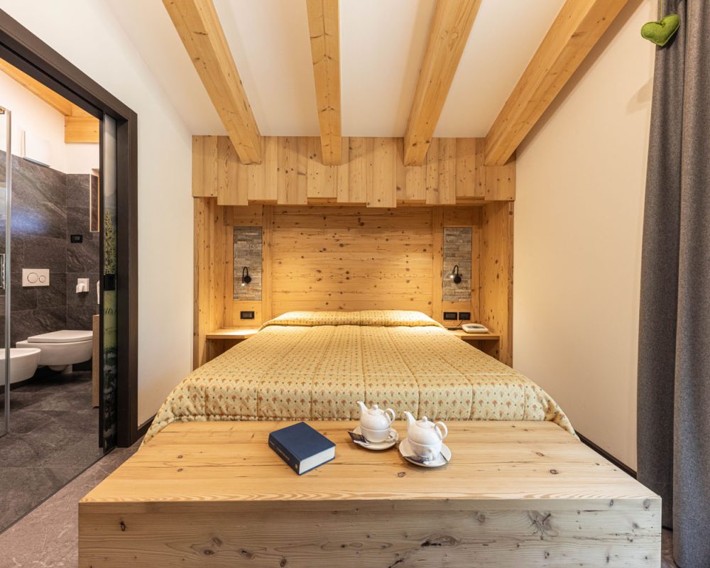 CAMERE HOTEL LA PERLA - DOLOMITES WEB57