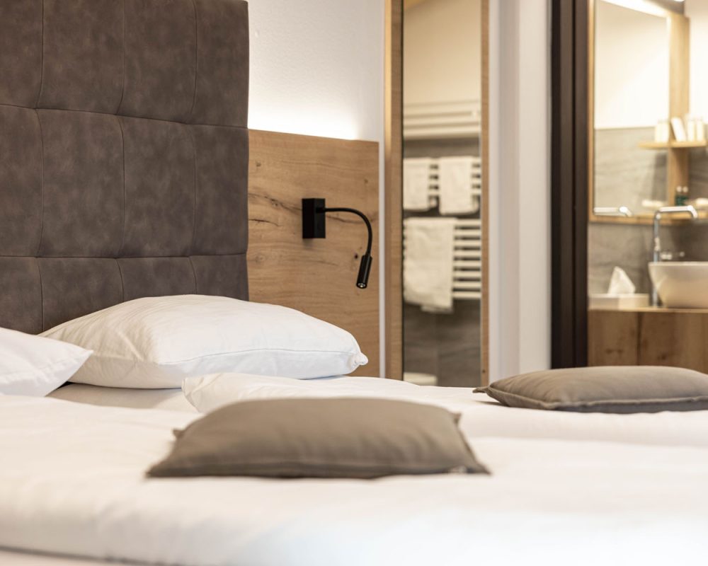 CAMERE HOTEL LA PERLA - DOLOMITES WEB8