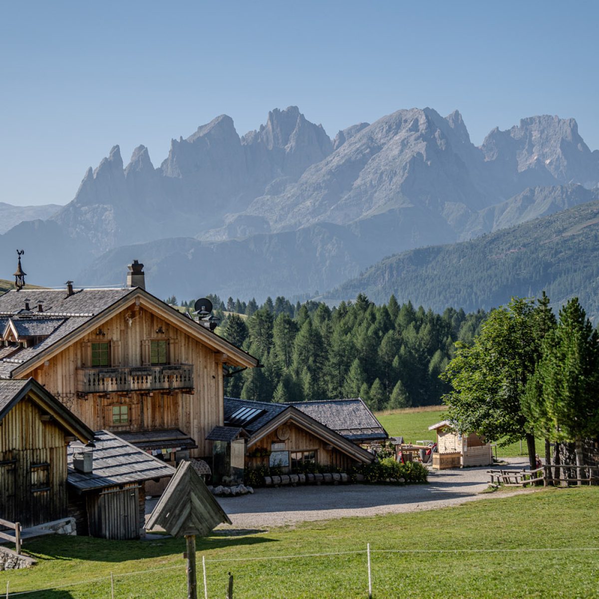hotel chalet alaska pozza di fassa